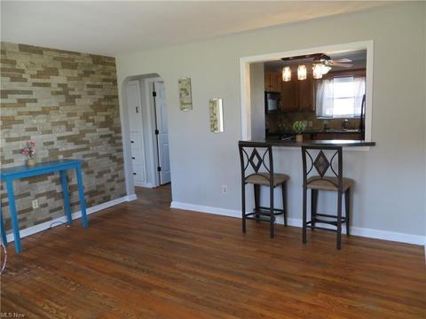 35 Grimm Heights Ave, Struthers, OH 44471 photo 3