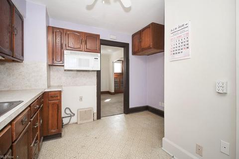 700 Oberlin Elyria Rd, Elyria, OH 44035 photo 13
