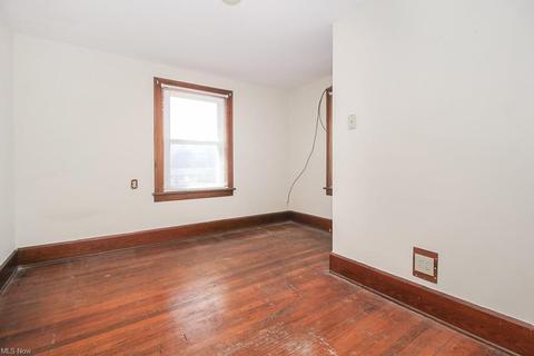 700 Oberlin Elyria Rd, Elyria, OH 44035 photo 21