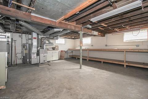 700 Oberlin Elyria Rd, Elyria, OH 44035 photo 11