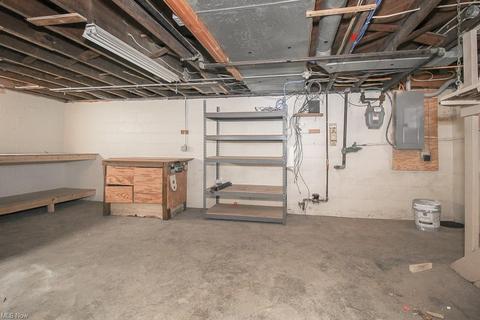 700 Oberlin Elyria Rd, Elyria, OH 44035 photo 10