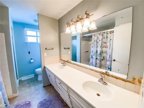 5041 Sandy Hook Dr, Parma, OH 44134 photo 14