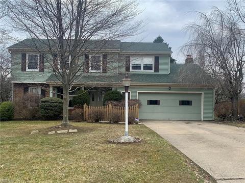 140 Mayflower Dr, Boardman, OH 44512 photo 1