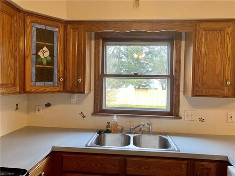 140 Mayflower Dr, Boardman, OH 44512 photo 7