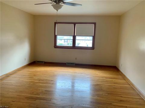 140 Mayflower Dr, Boardman, OH 44512 photo 11