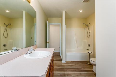 326 Hendrix Blvd, Lagrange, OH 44050 photo 22