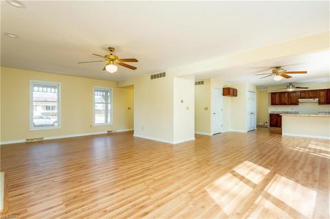 326 Hendrix Blvd, Lagrange, OH 44050 photo 8