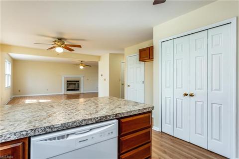 326 Hendrix Blvd, Lagrange, OH 44050 photo 9