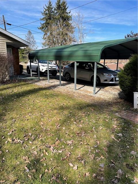 905 Grant St, Dennison, OH 44621 photo 3