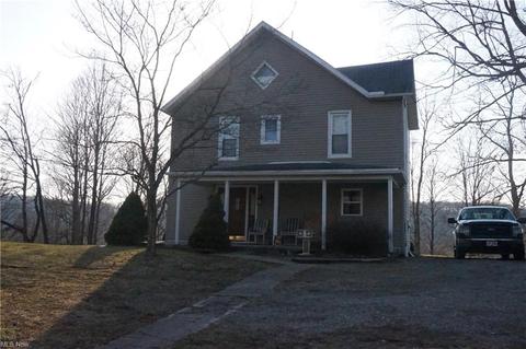 230 School St, Killbuck, OH 44637 photo 1