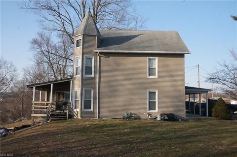 230 School St, Killbuck, OH 44637 photo 2