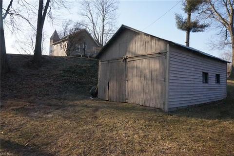 230 School St, Killbuck, OH 44637 photo 22