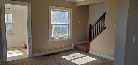 310 Longfellow St, Elyria, OH 44035 photo 7