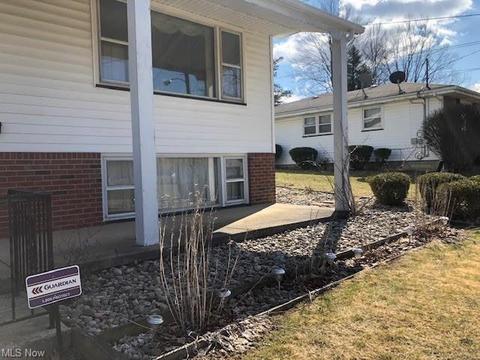 421 Eastern Ave, Campbell, OH 44405 photo 25