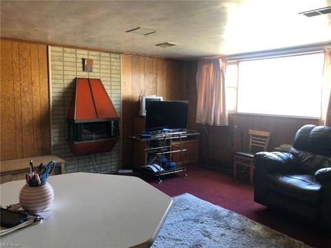 421 Eastern Ave, Campbell, OH 44405 photo 21