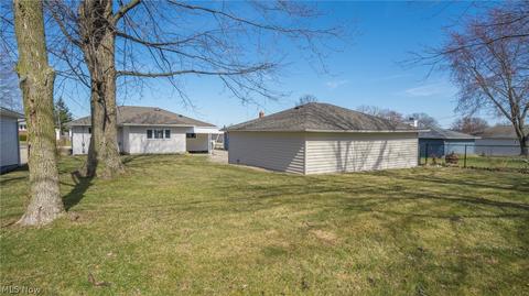 3221 Augustine Dr, Parma, OH 44134 photo 30
