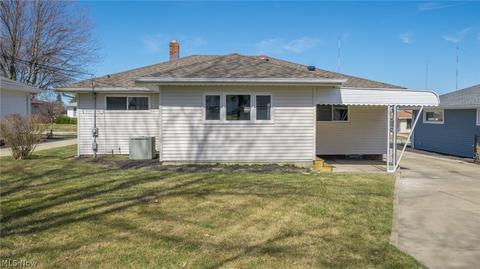 3221 Augustine Dr, Parma, OH 44134 photo 29