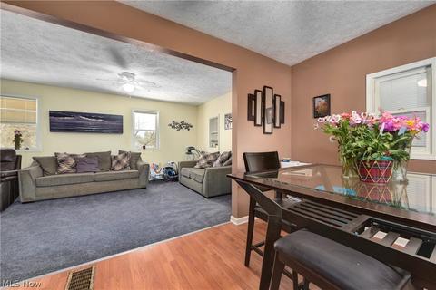 14301 Summit, Maple Heights, OH 44137 photo 7