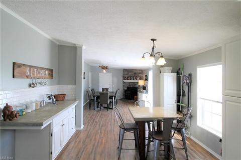 3908 Stroup Rd, Rootstown, OH 44272 photo 6