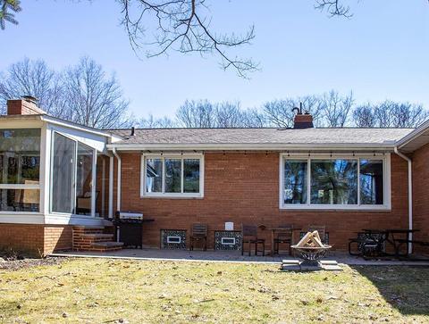8417 Dalepoint Rd, Independence, OH 44131 photo 3