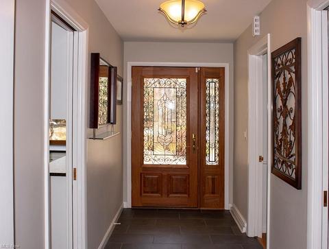8417 Dalepoint Rd, Independence, OH 44131 photo 5