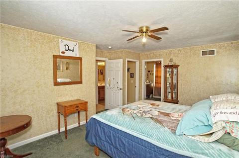 352 E 248th St, Euclid, OH 44123 photo 22