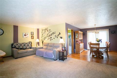 1605 Blempton Rd NW, Massillon, OH 44646 photo 4