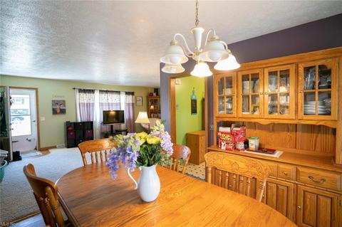 1605 Blempton Rd NW, Massillon, OH 44646 photo 9
