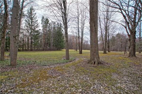 7460 Liberty Rd, Solon, OH 44139 photo 3