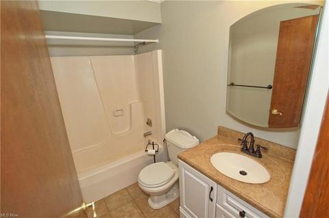 7460 Liberty Rd, Solon, OH 44139 photo 25