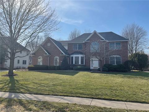 3422 Pelham Pl, Avon, OH 44011 photo 1