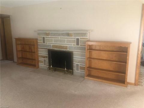1416 Thayer Ave, Ashtabula, OH 44004 photo 4
