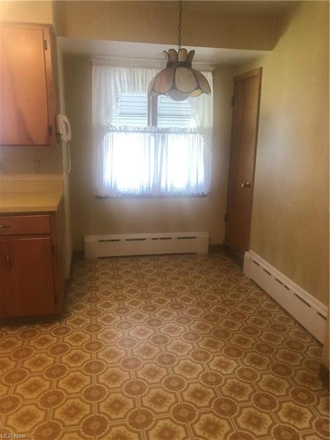 1416 Thayer Ave, Ashtabula, OH 44004 photo 3