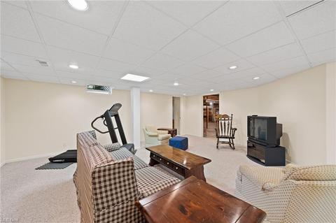 32620 Shadowbrook Dr, Solon, OH 44139 photo 32