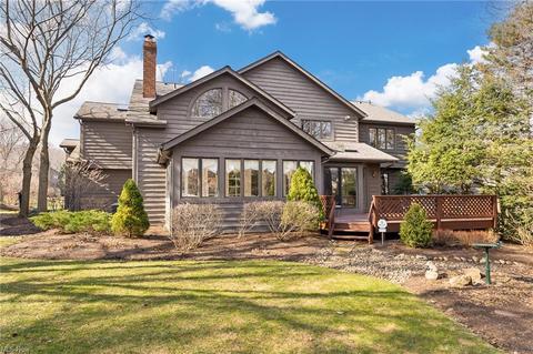 32620 Shadowbrook Dr, Solon, OH 44139 photo 34