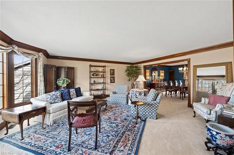 32620 Shadowbrook Dr, Solon, OH 44139 photo 5