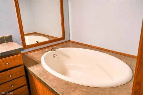 6137 Leroy Rd, Wakeman, OH 44889 photo 14