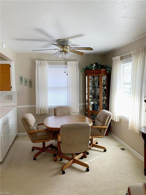 2229 Sunset Dr, Wickliffe, OH 44092 photo 3