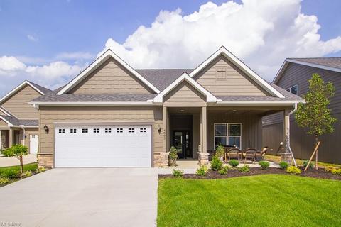 4060 Coventry Cir, Huron, OH 44839 photo 1
