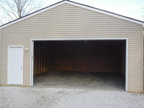 8955 Oberlin Rd, Elyria, OH 44035 photo 2