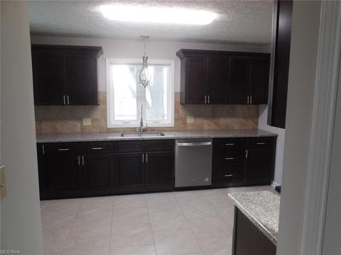 8955 Oberlin Rd, Elyria, OH 44035 photo 10