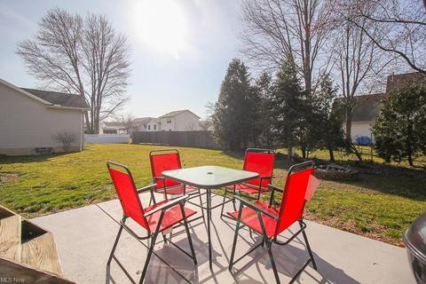 435 Pemberton Dr, Elyria, OH 44035 photo 34