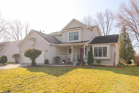 435 Pemberton Dr, Elyria, OH 44035 photo 2