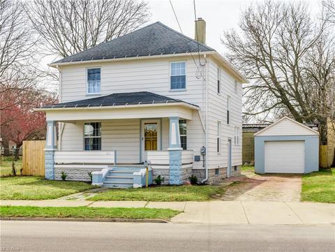 376 E Glenwood Ave, Akron, OH 44310 photo 2