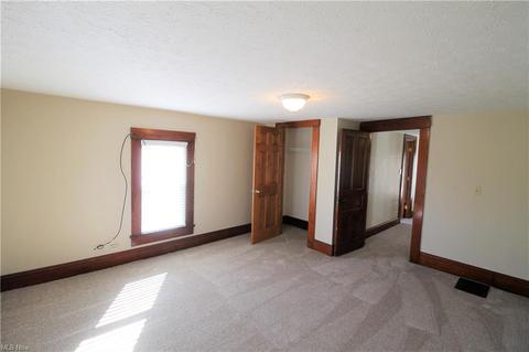 247 E Bergey St, Wadsworth, OH 44281 photo 25