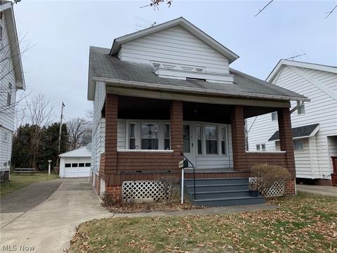 1552 E 196th St, Euclid, OH 44117 photo 1