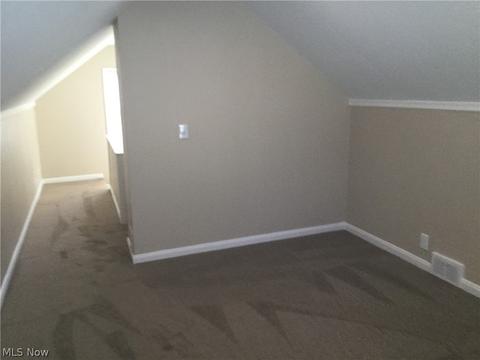 536 Princeton Ave, Elyria, OH 44035 photo 7