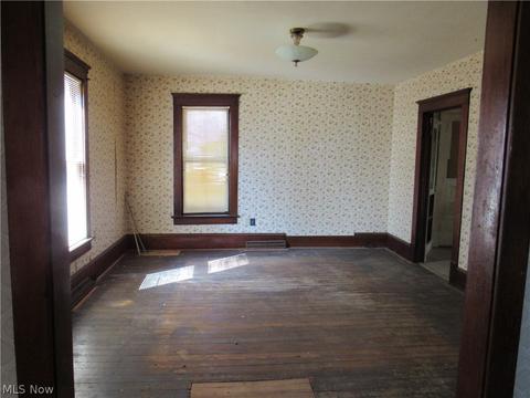 407 Thayer Ave, Ashtabula, OH 44004 photo 7