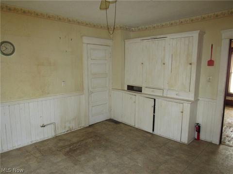 407 Thayer Ave, Ashtabula, OH 44004 photo 12