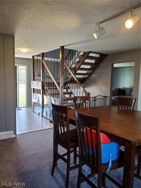 7346 Cromwell Dr, Solon, OH 44139 photo 3